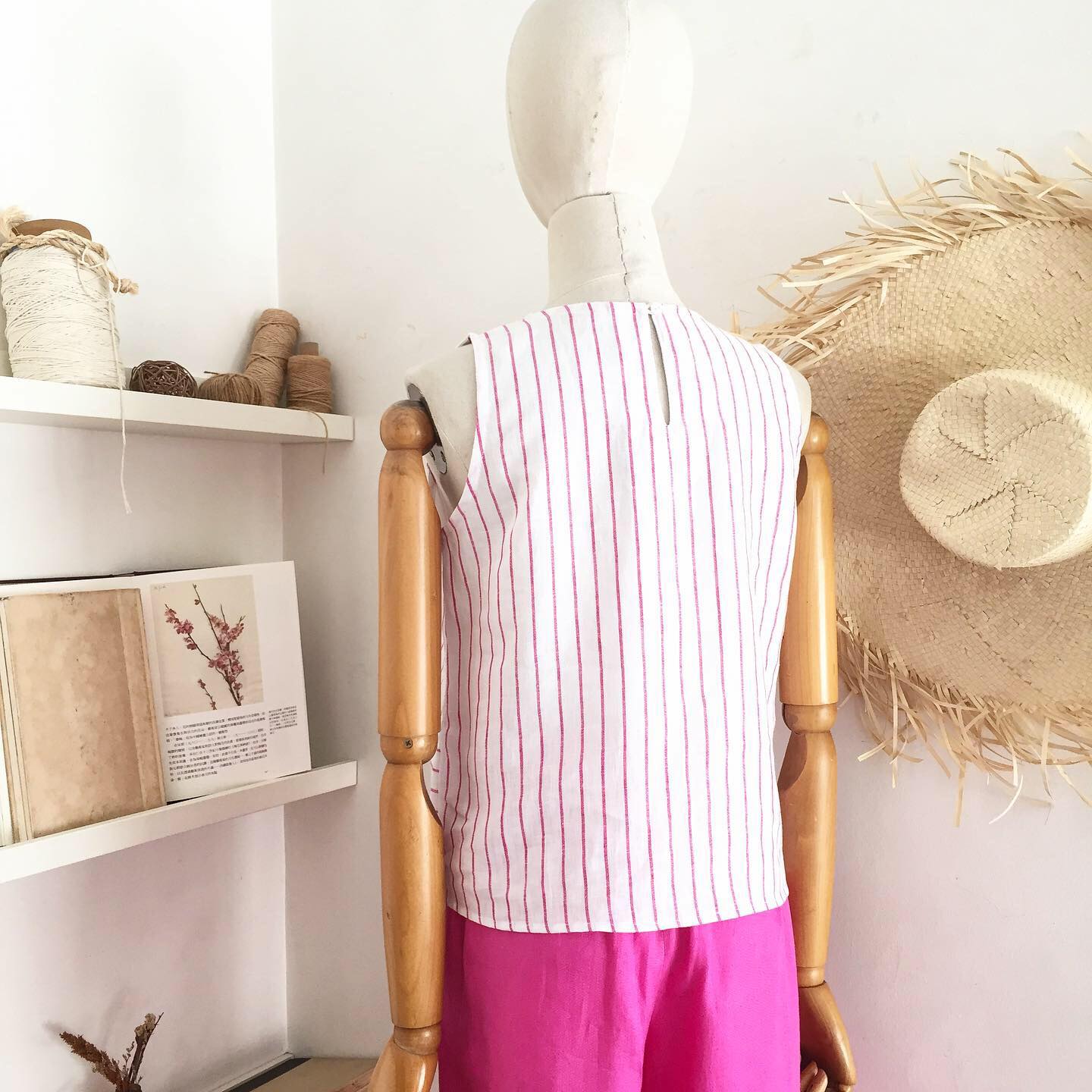 Lula Linen Top