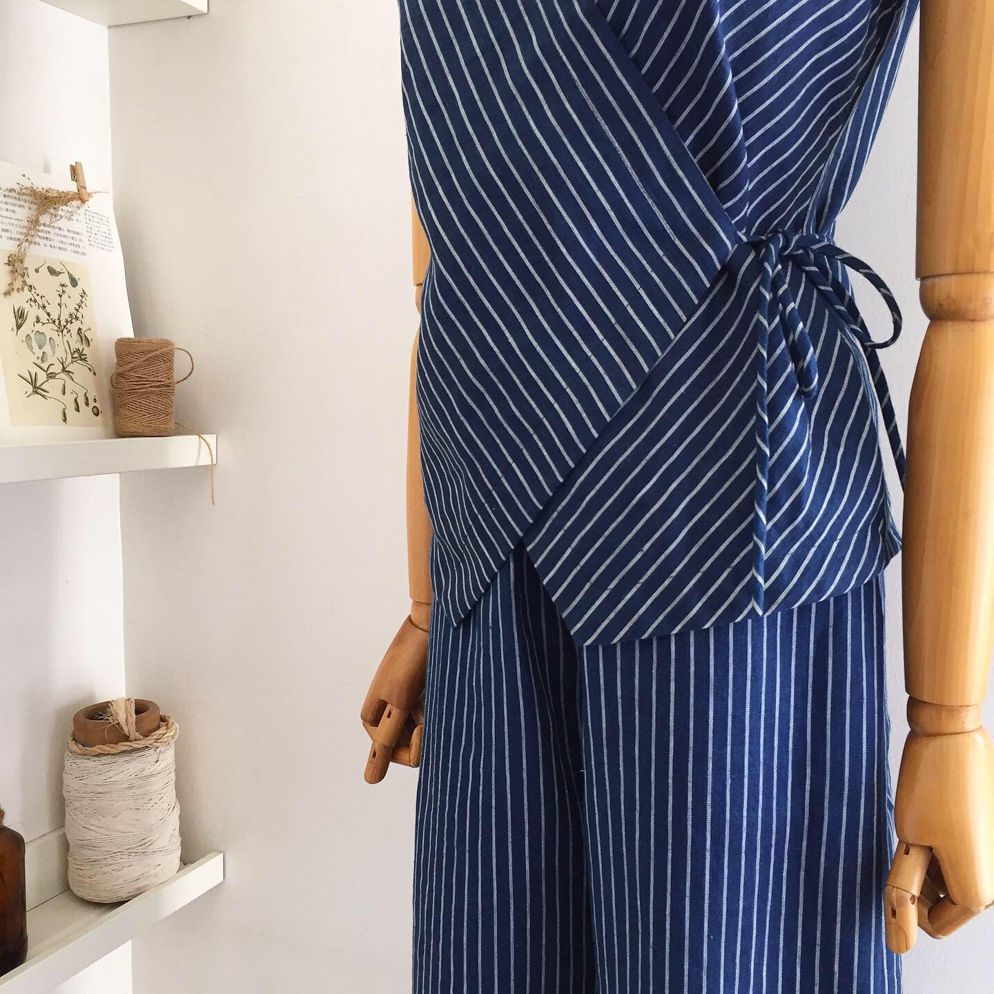 Amari Linen Top