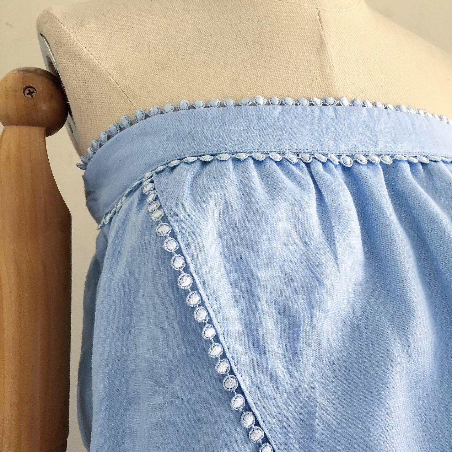 Aria Linen Top