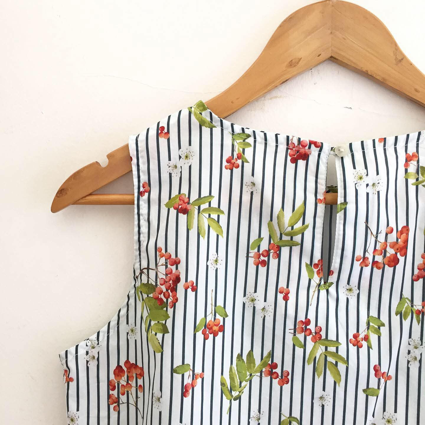 Lula Cotton + Broderie Anglaise Top