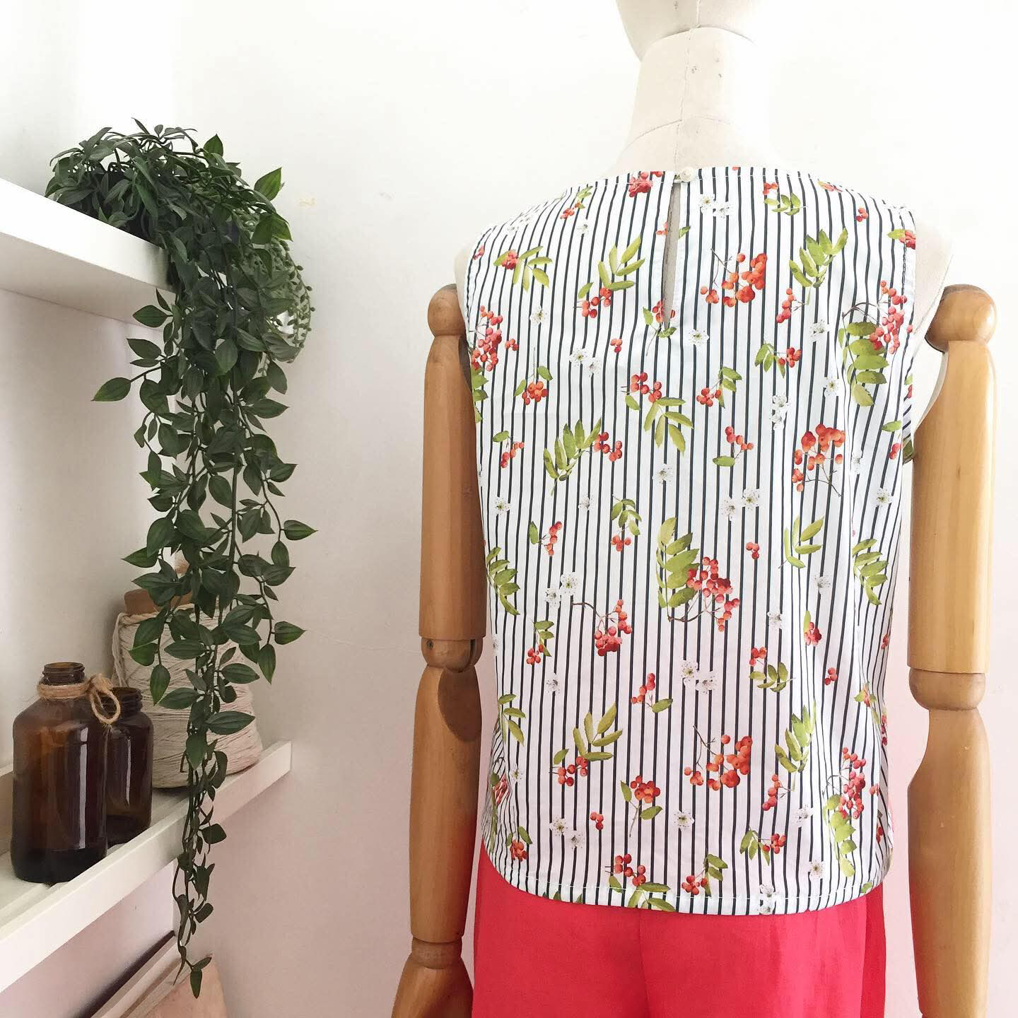 Lula Cotton + Broderie Anglaise Top