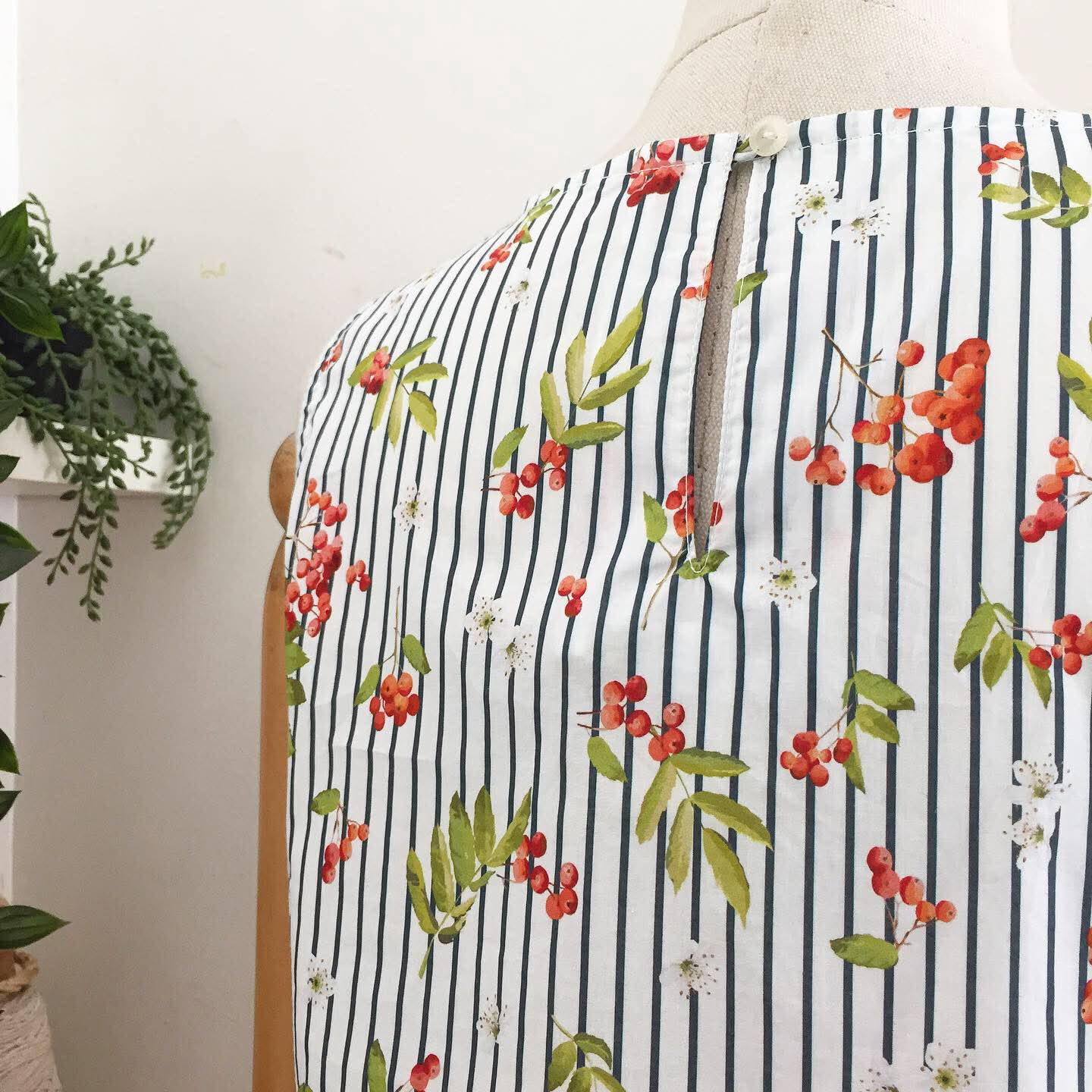 Lula Cotton + Broderie Anglaise Top
