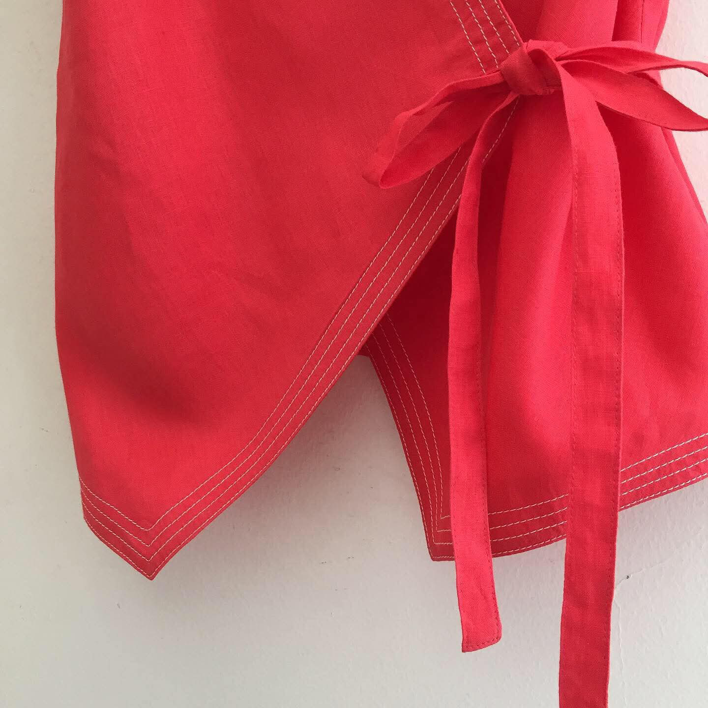 Amari Linen Top
