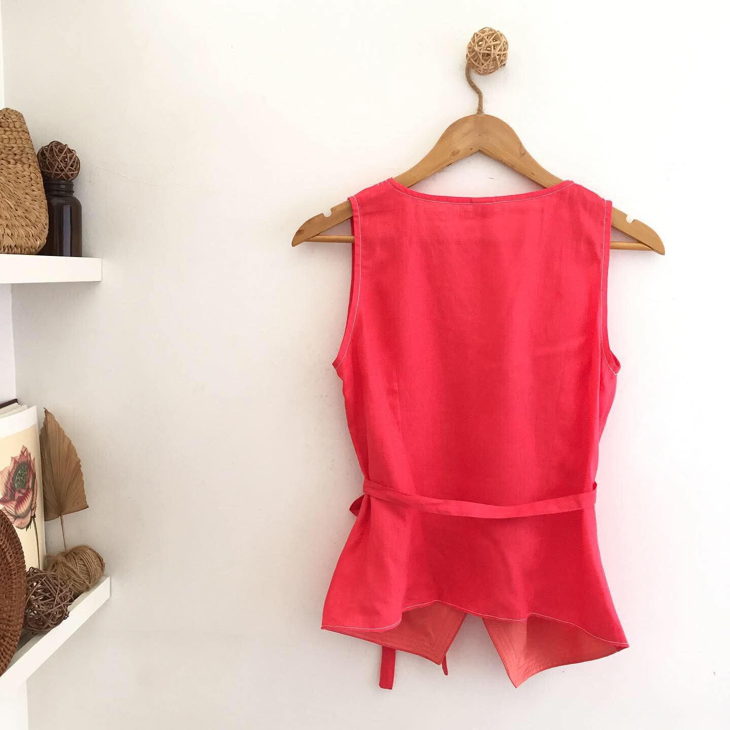 Amari Linen Top