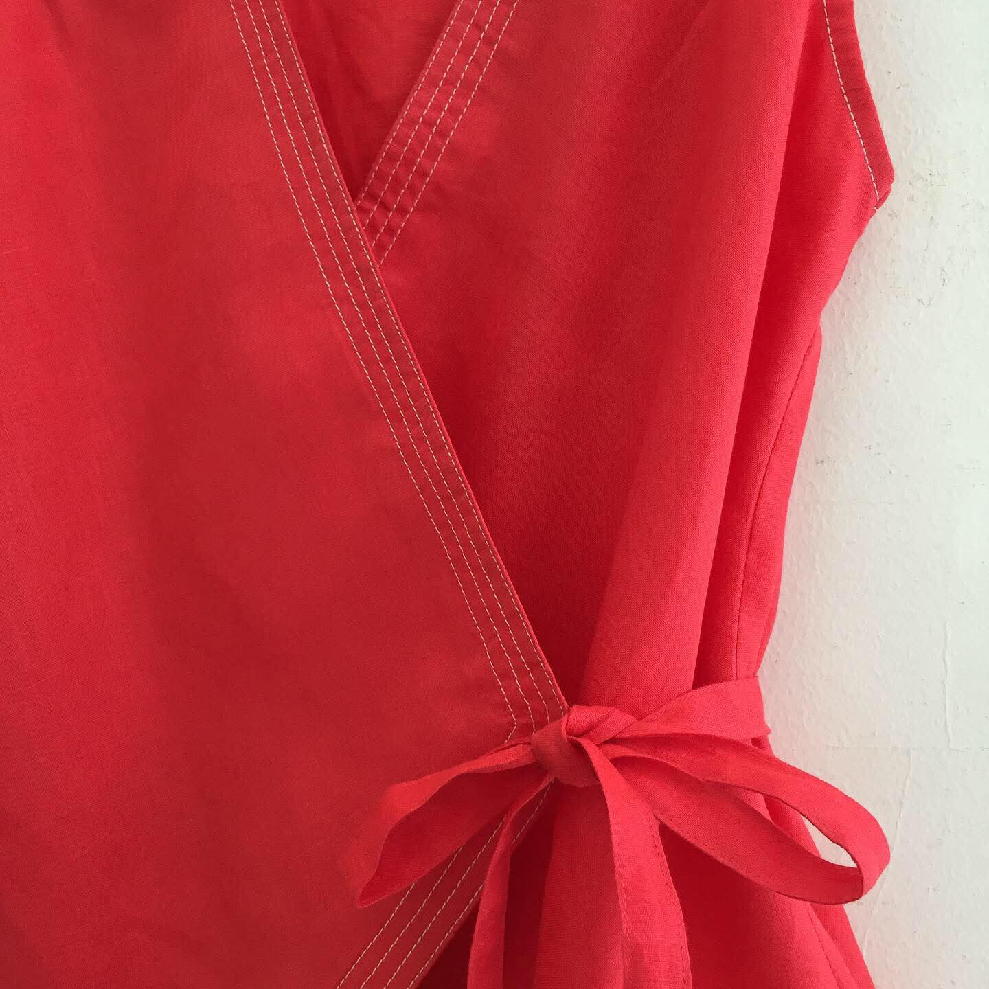 Amari Linen Top