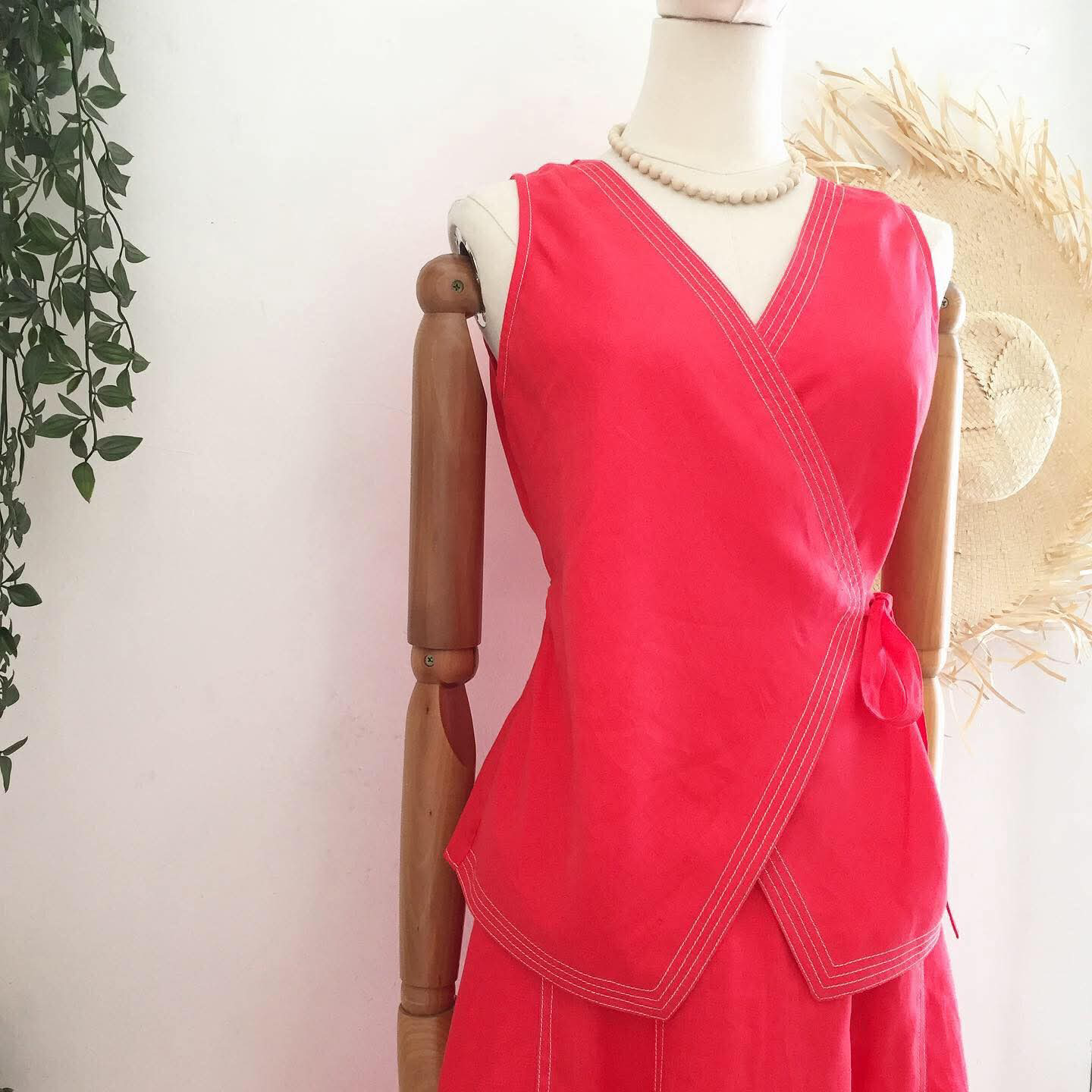 Amari Linen Top