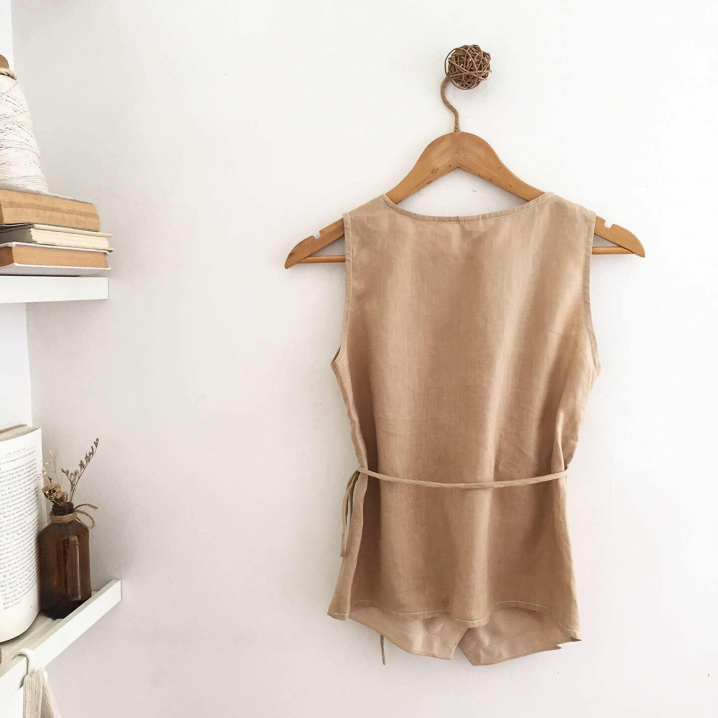 Amari Linen Top
