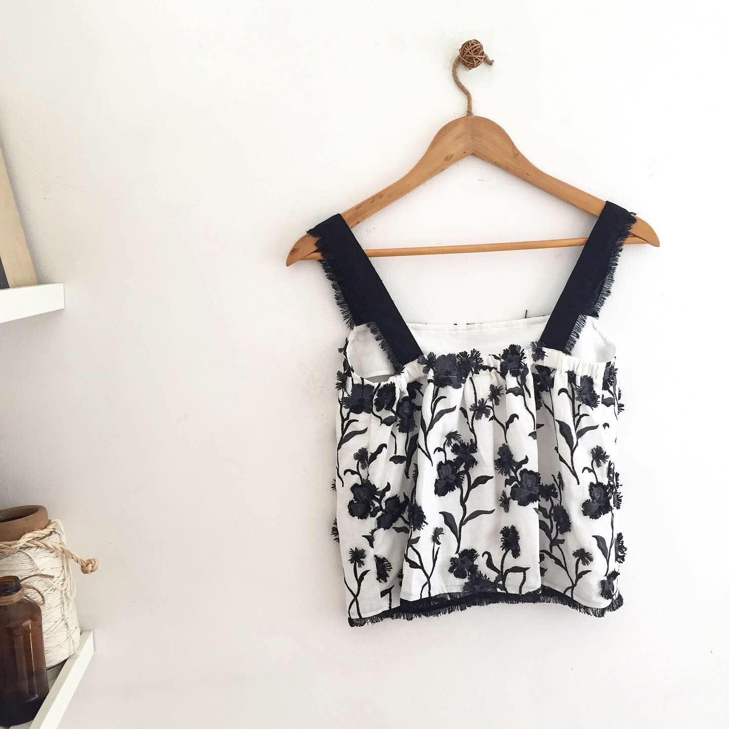 Maria Linen Broderie Top