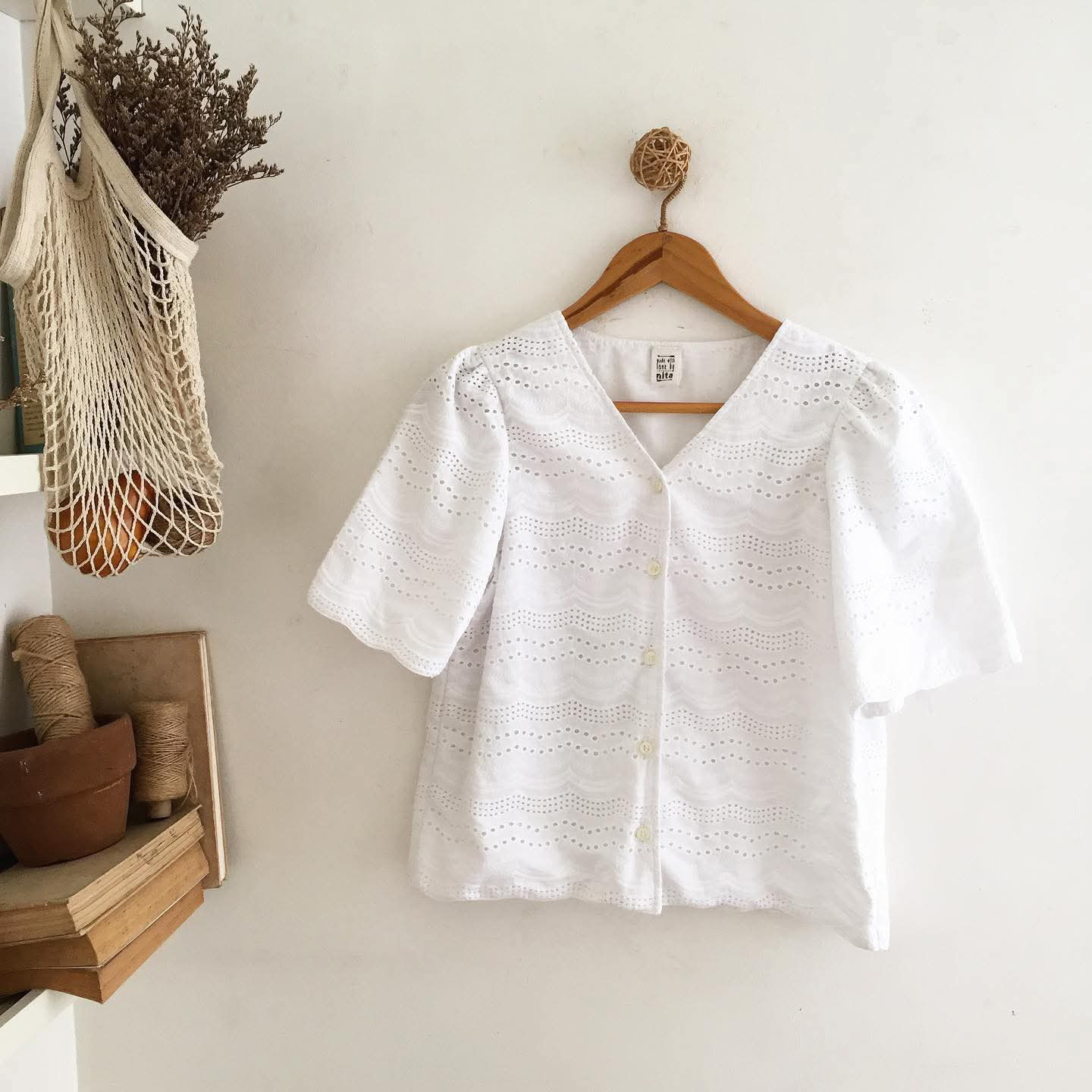 Clara Broderie Anglaise Top
