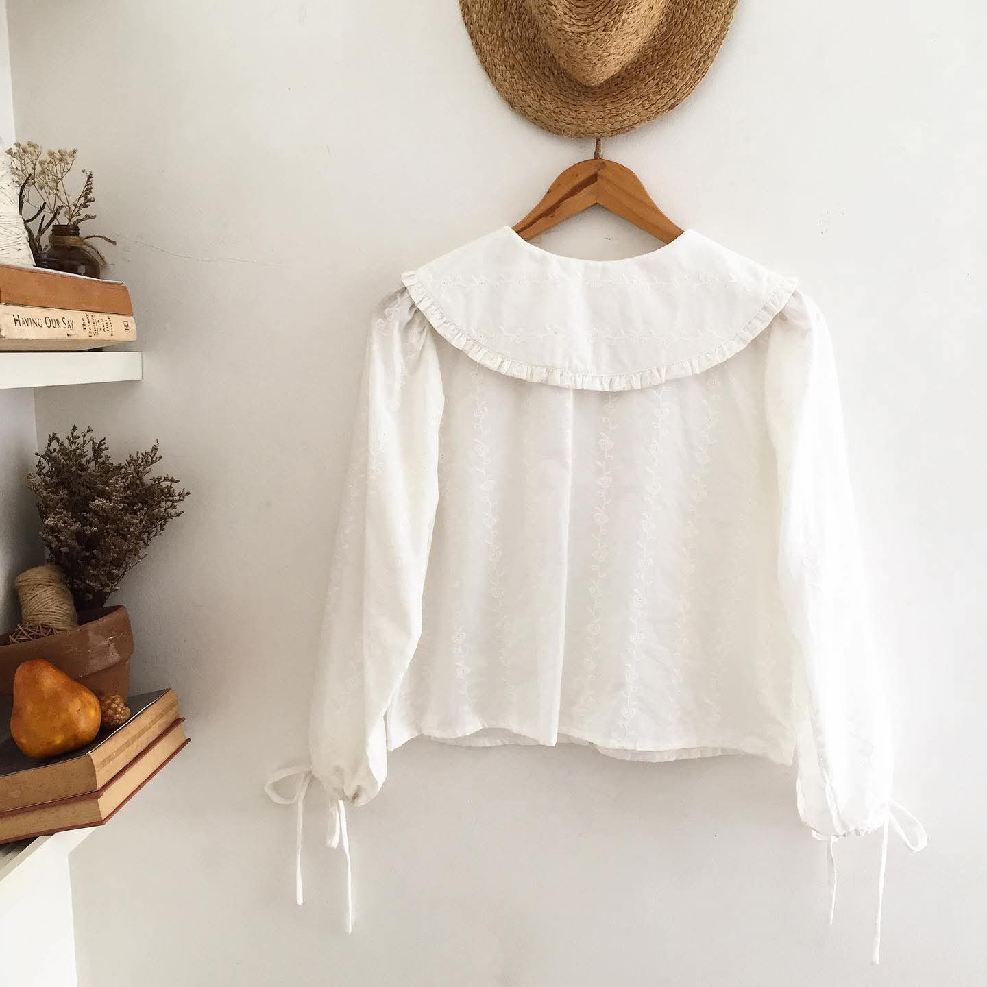 Penny Broderie Top