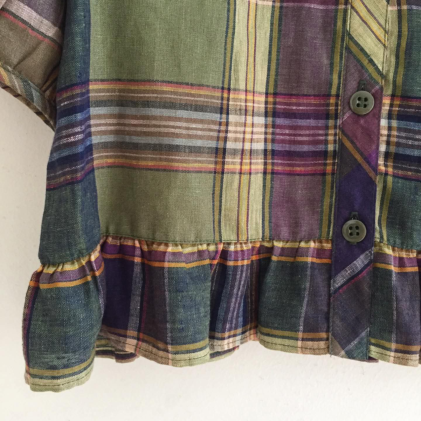 Meja Linen Top