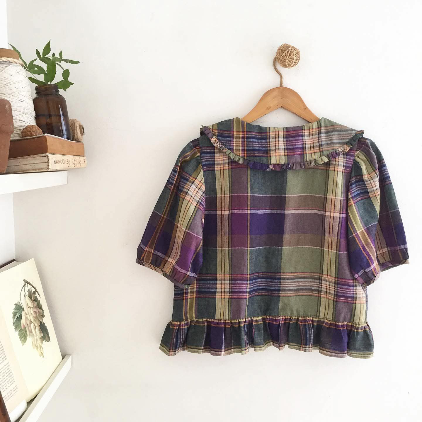 Meja Linen Top