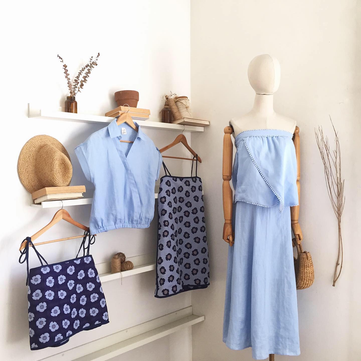 Aria Linen Top