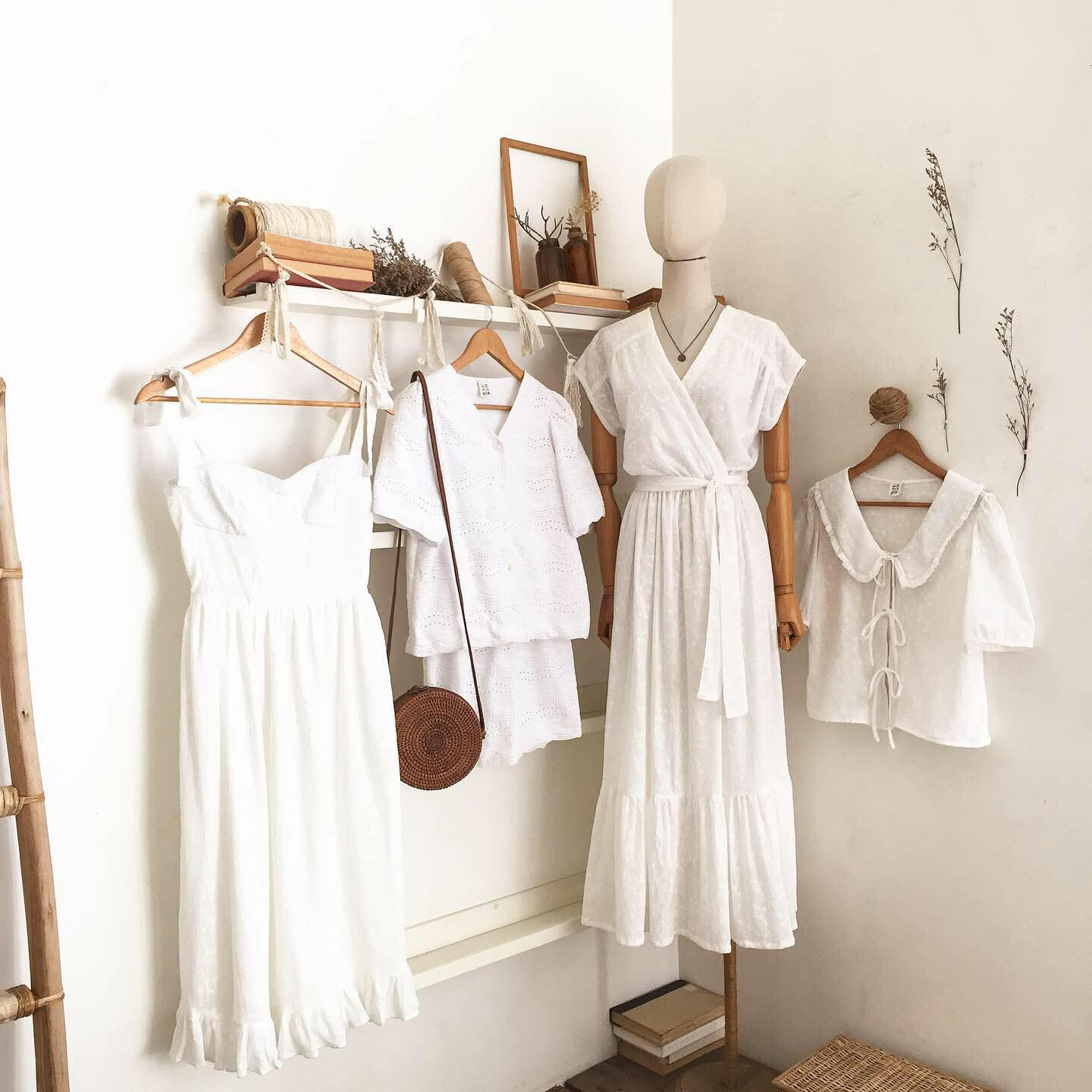 Rocio Broderie Dress
