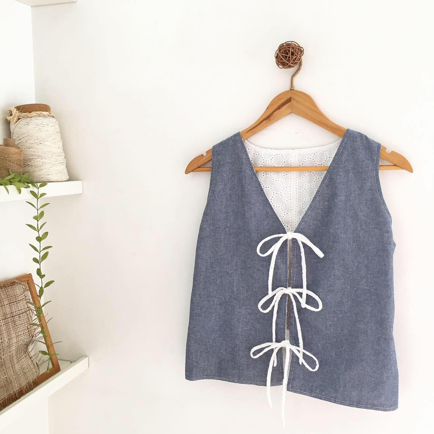 Luna Chambray + Broderie Anglaise Top