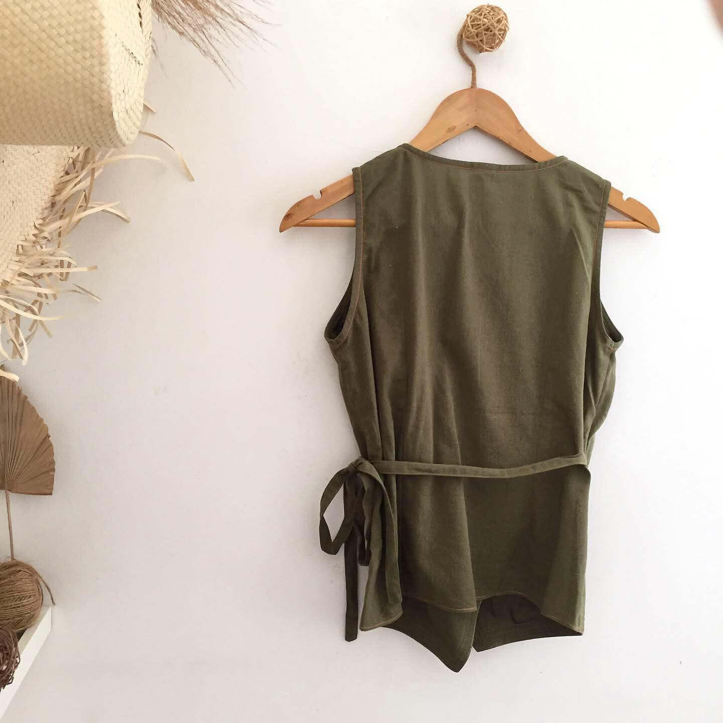 Amari Linen Blend Top