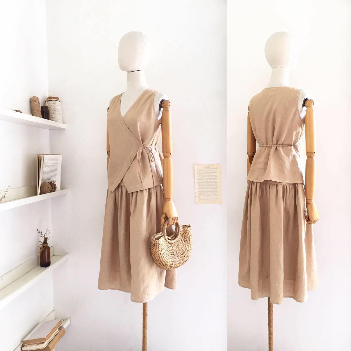 Amari Linen Top