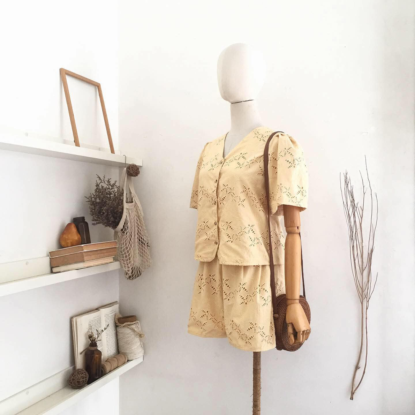 Clara Broderie Anglaise Top