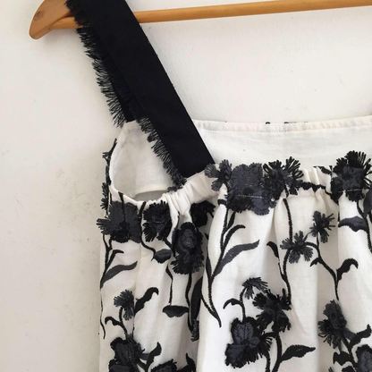 Maria Linen Broderie Top