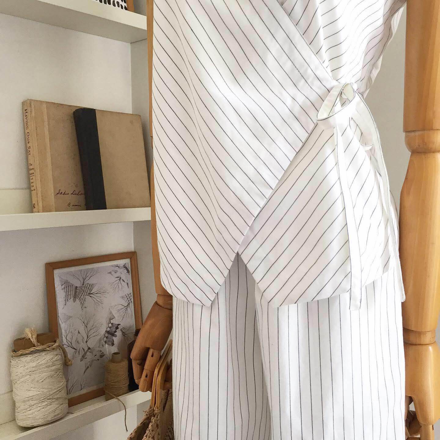 Amari Linen Blend Top
