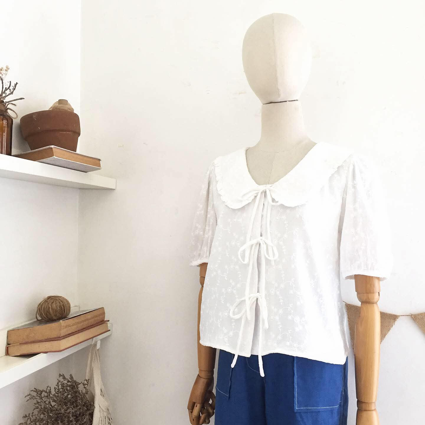 Lucinda Broderie Top