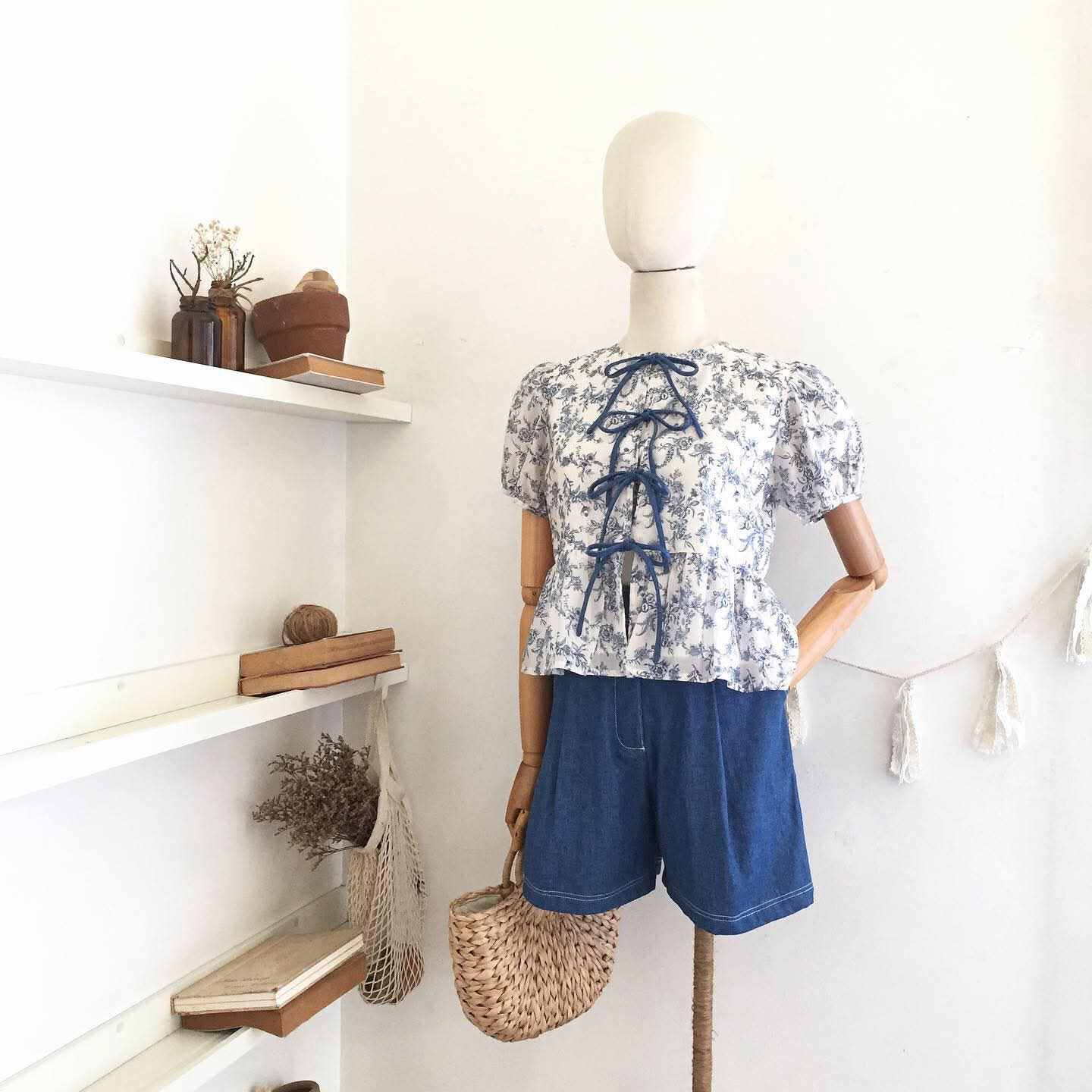 Tate Chambray Shorts