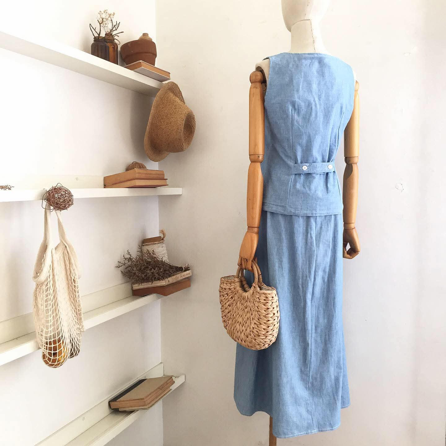 Luna Chambray Anglaise + Chambray Top