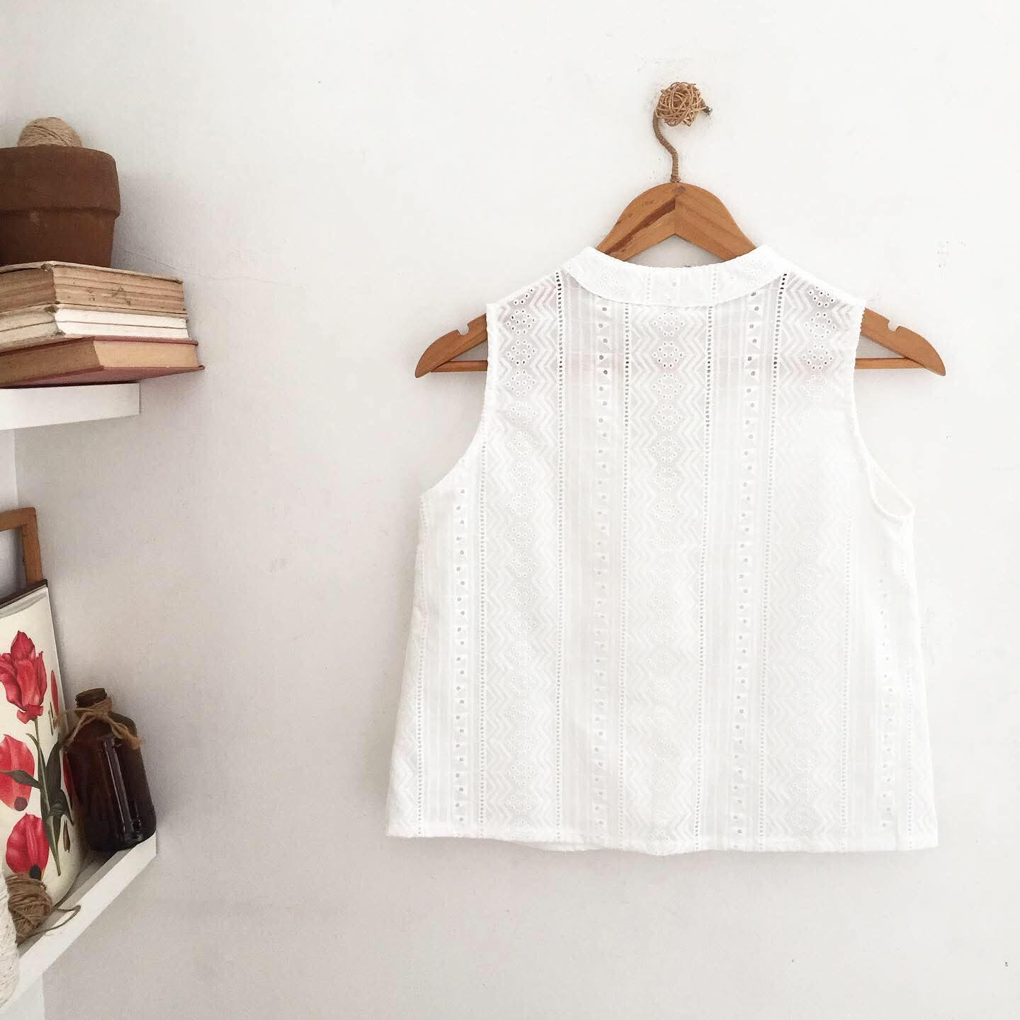 Fei Broderie Anglaise Top