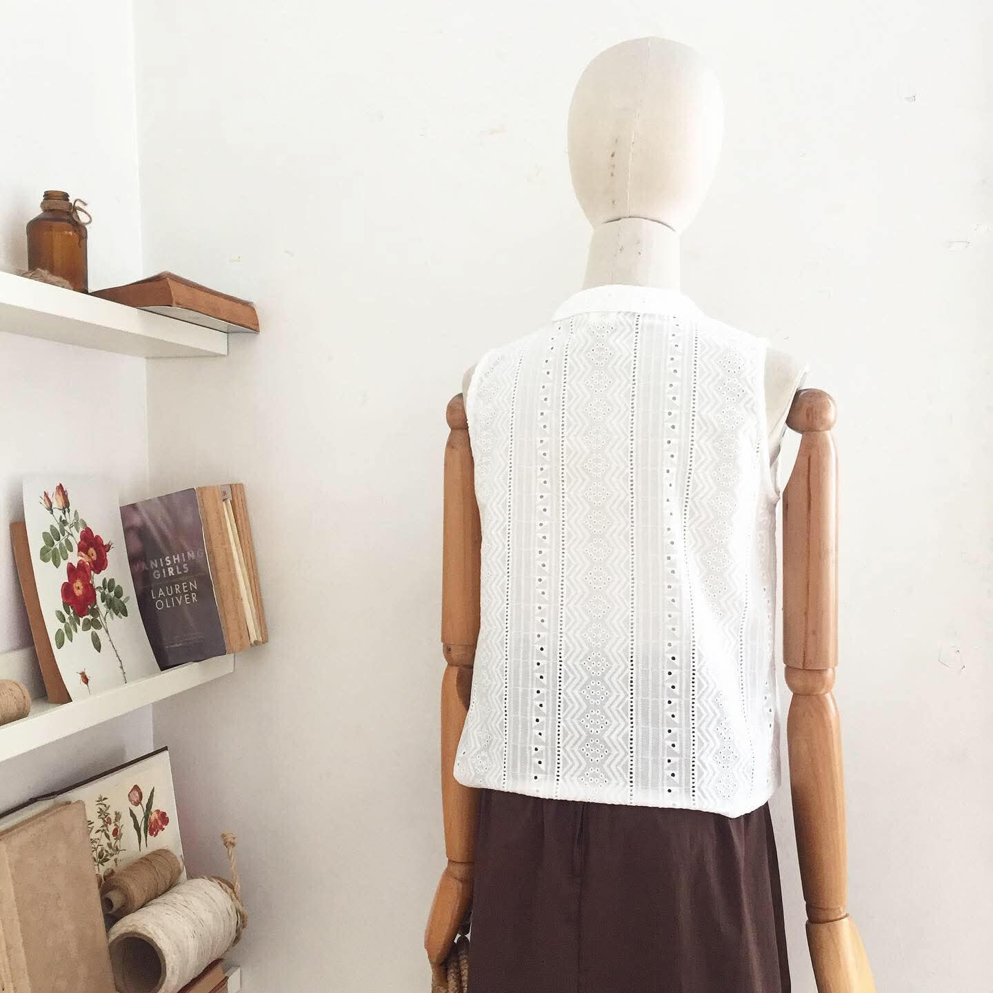 Fei Broderie Anglaise Top