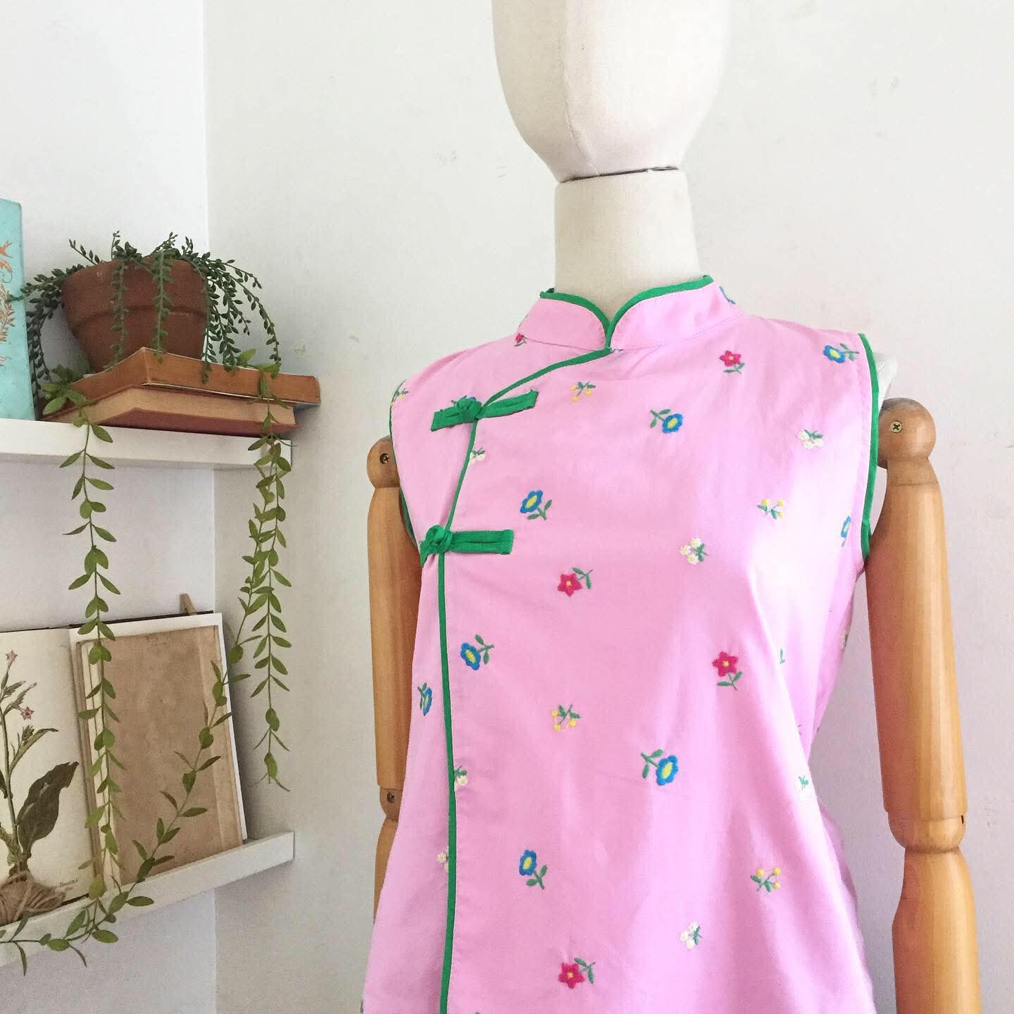 Elsie Broderie Top