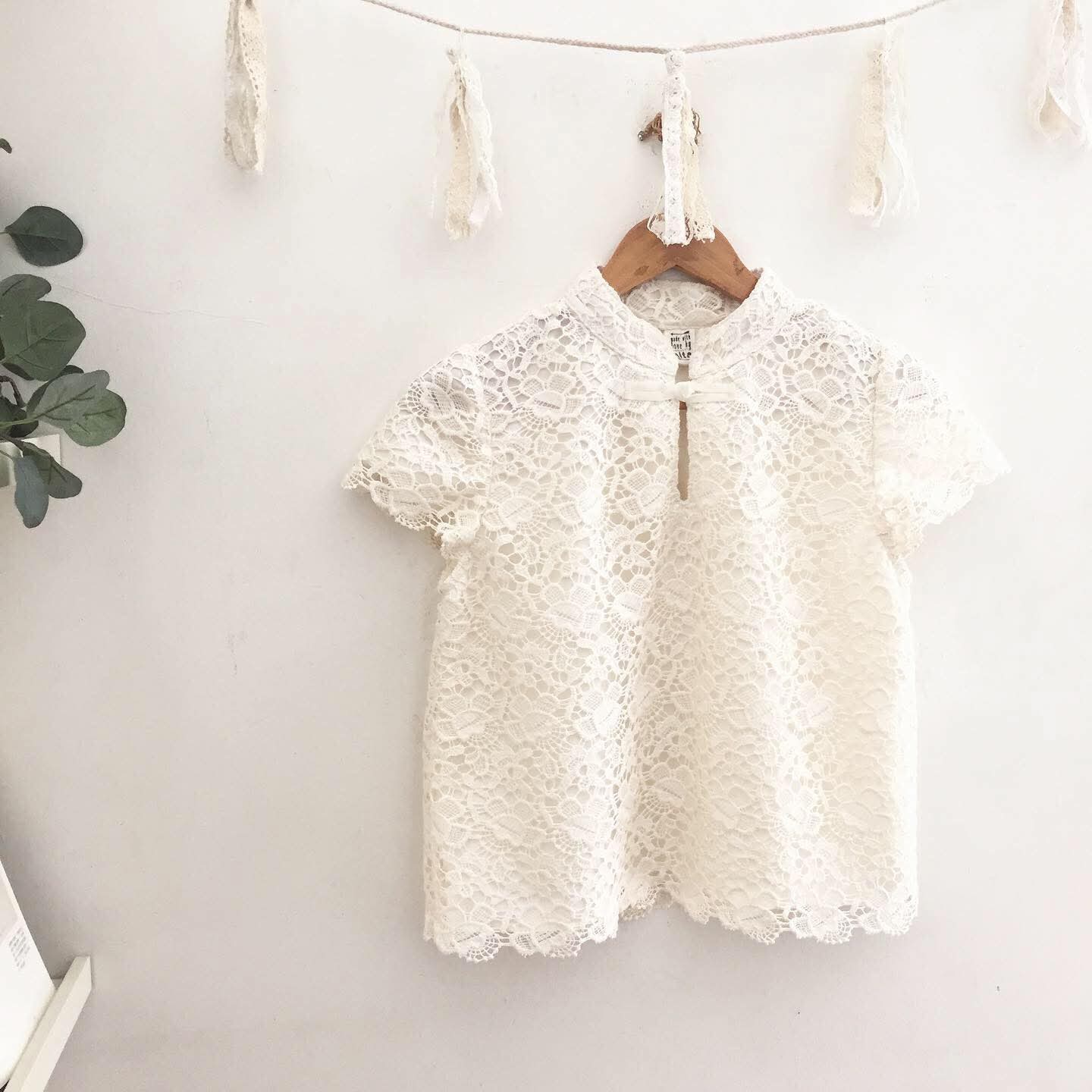 Lulu Guipure Lace Top