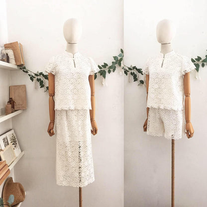 Lulu Guipure Lace Top