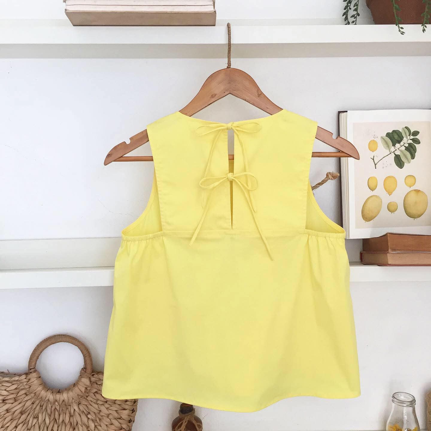 Iris Top