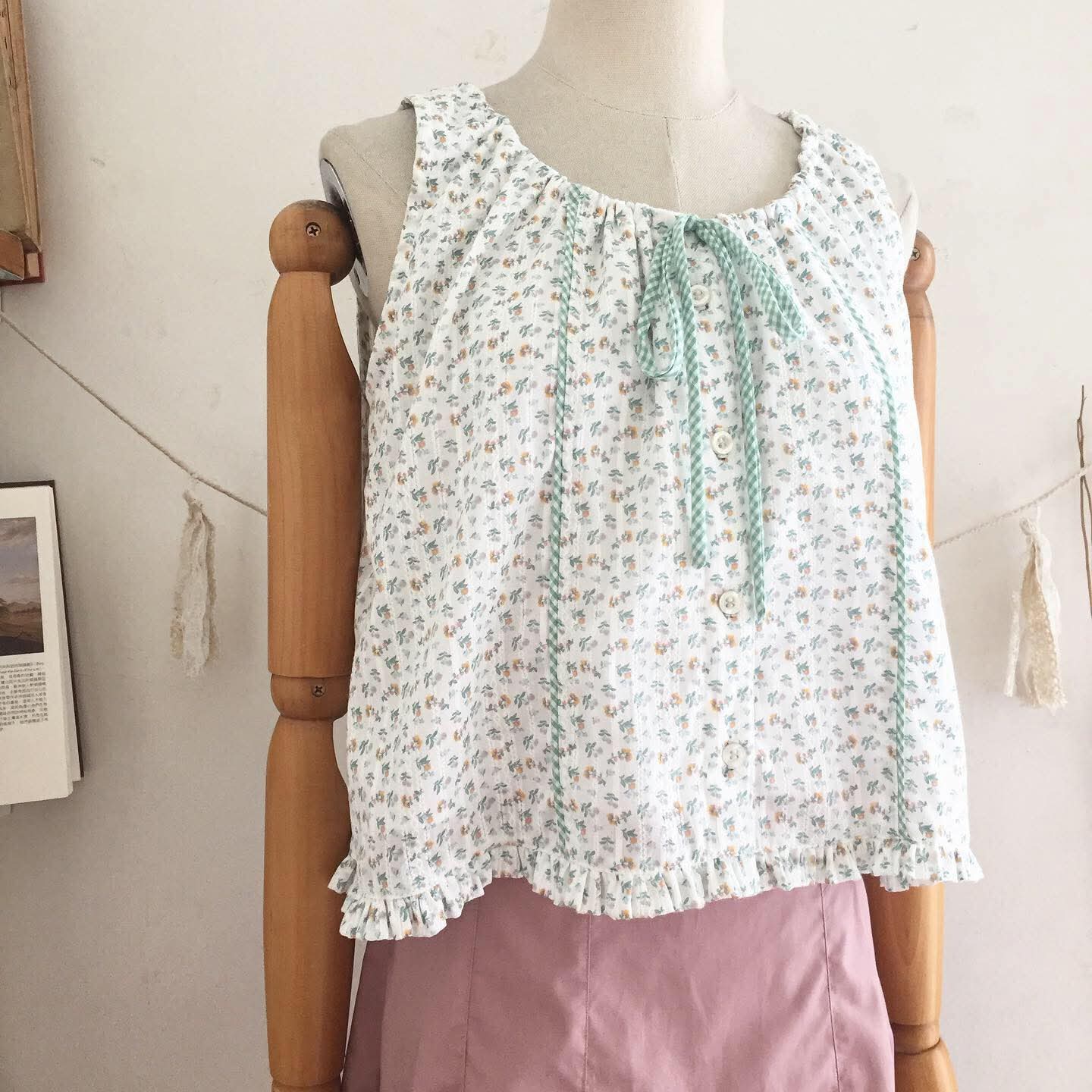 Mindy Top
