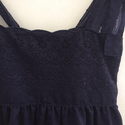 Lola Broderie Top