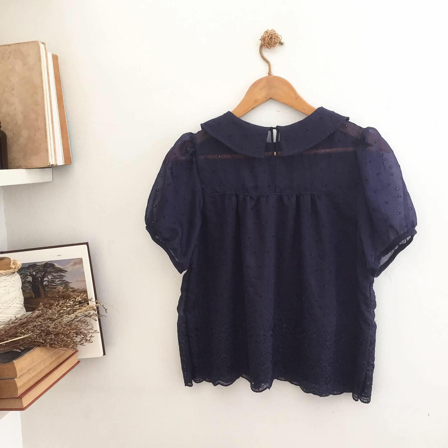 Cadence Broderie Top