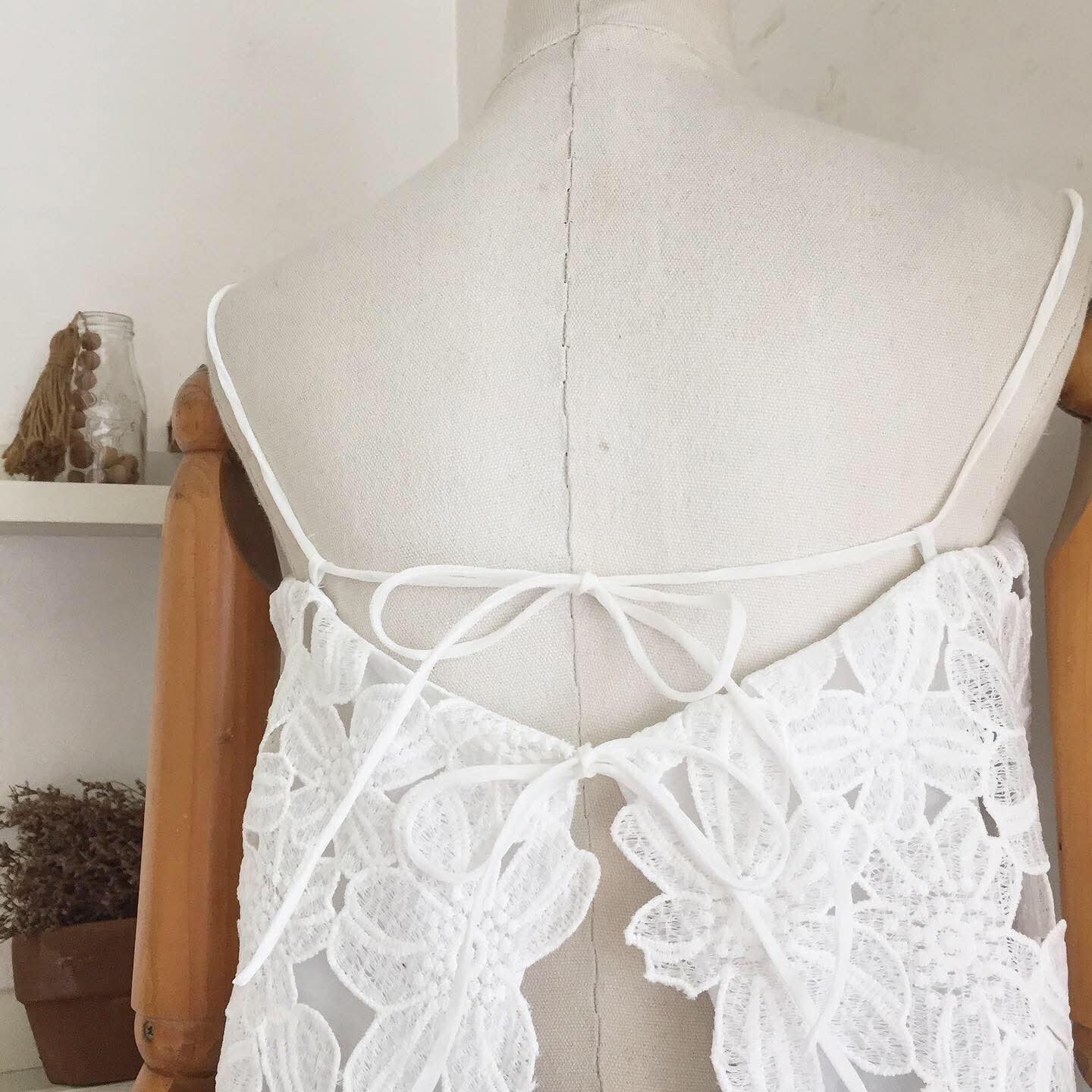 Neve Lace Top