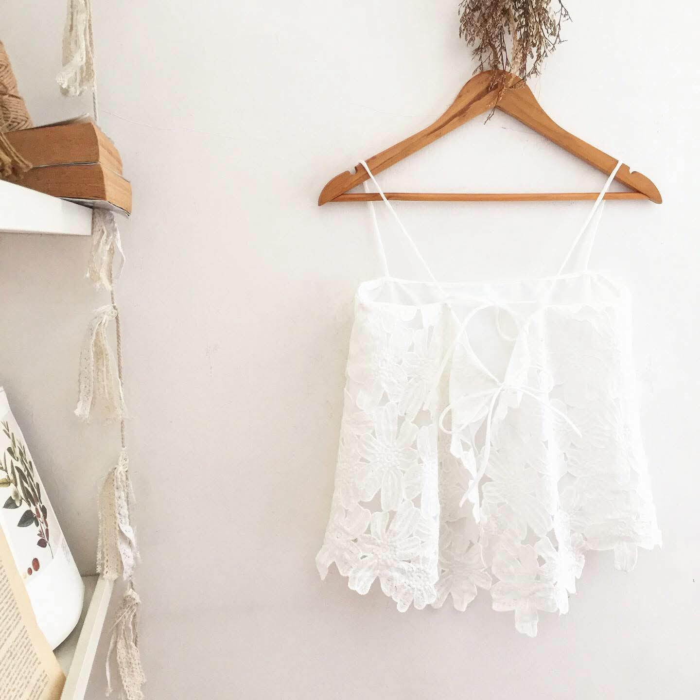 Neve Lace Top