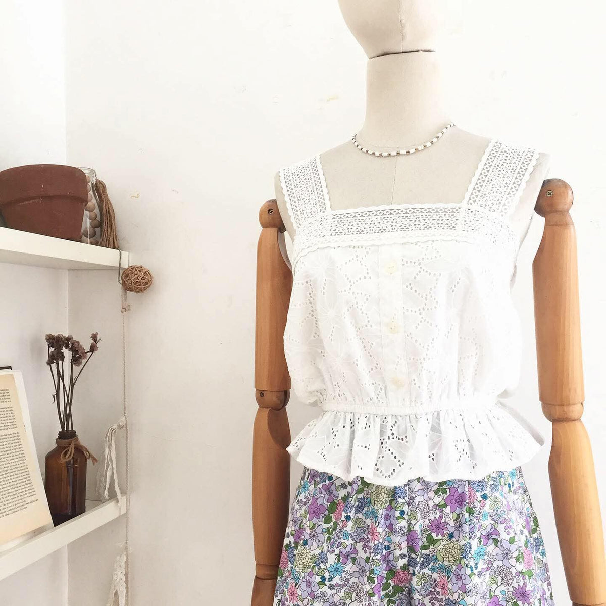 Caitlin Broderie Anglaise Top