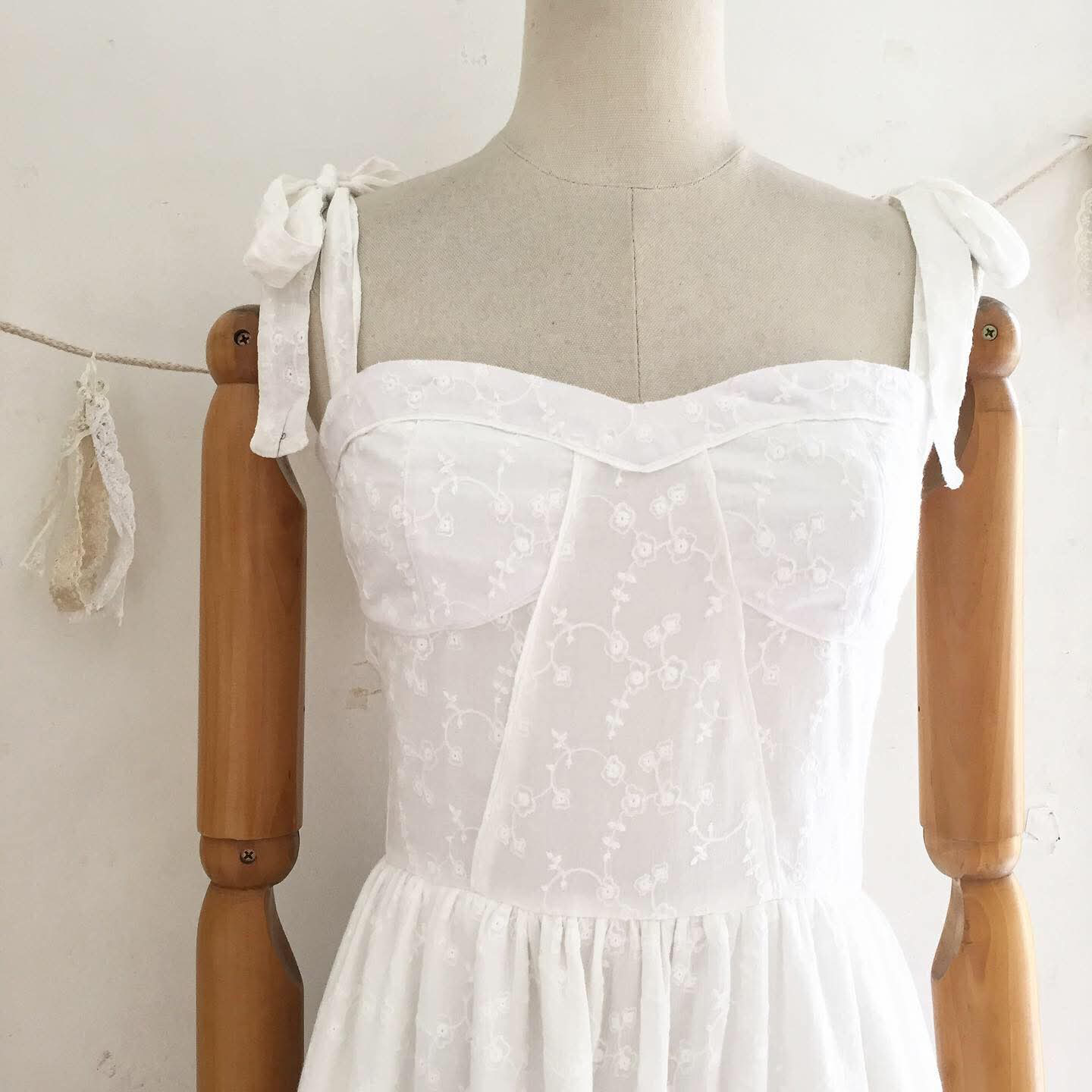 Rocio Broderie Dress