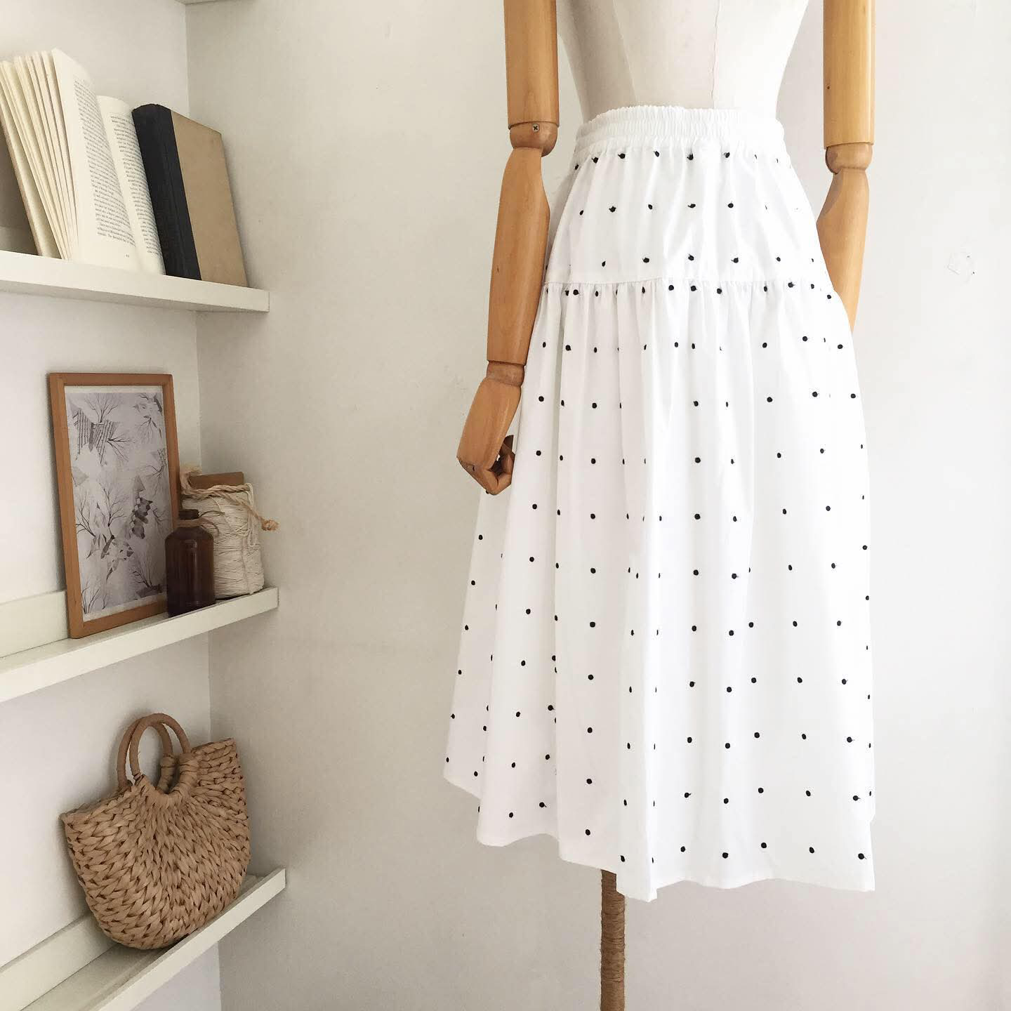 Belle Broderie Skirt