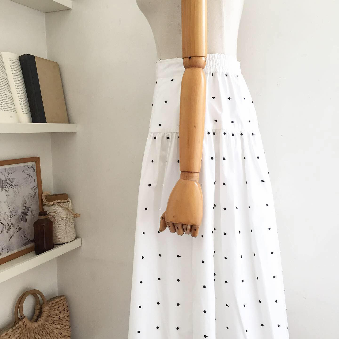 Belle Broderie Skirt