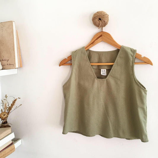 Elizabeth Linen Blend Top