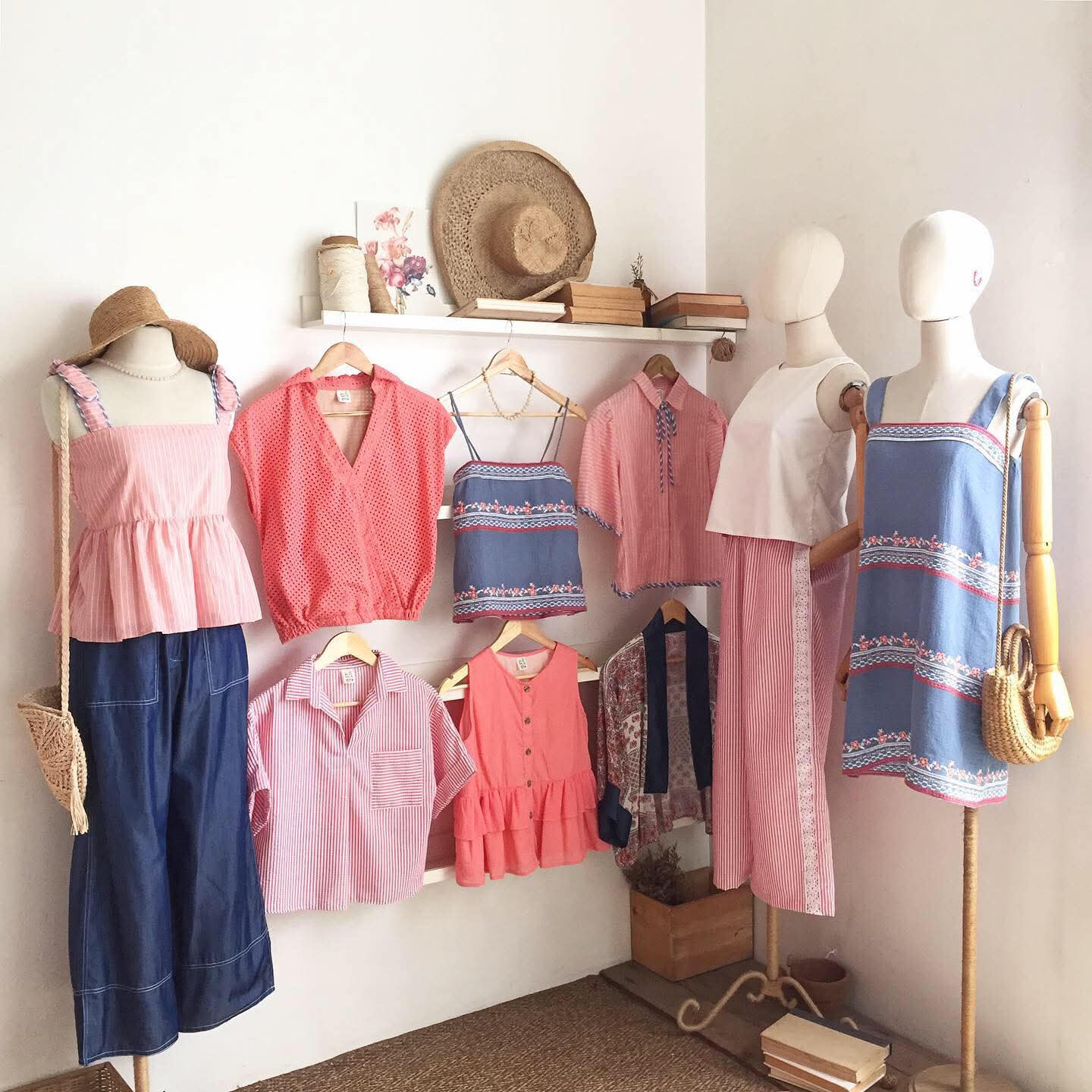 Phoebe Broderie Cheesecloth Top